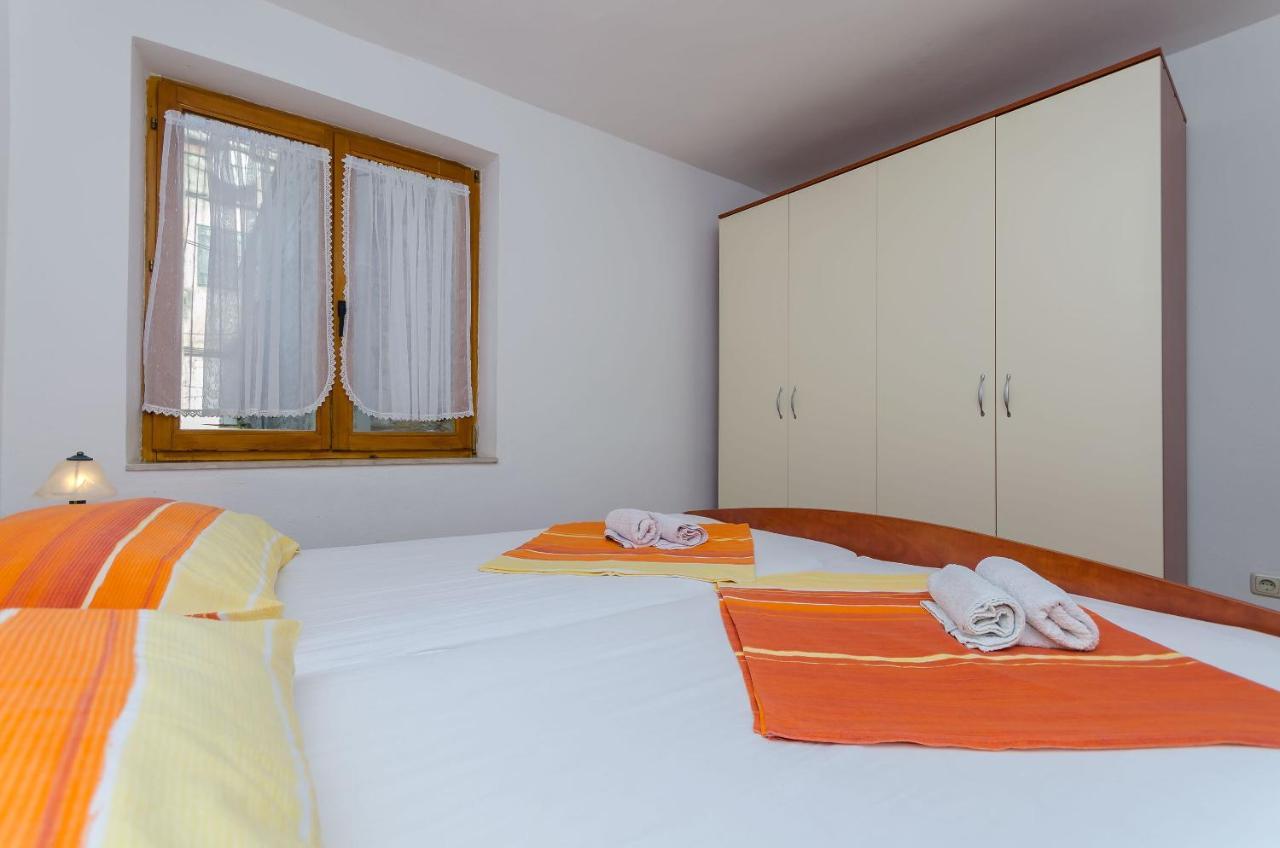 Apartments Old Town Трогир Экстерьер фото