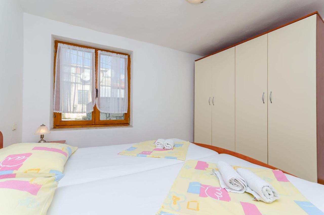Apartments Old Town Трогир Экстерьер фото